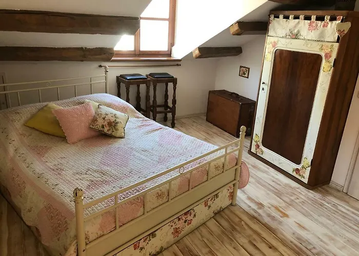 Guest house Authentic 4*